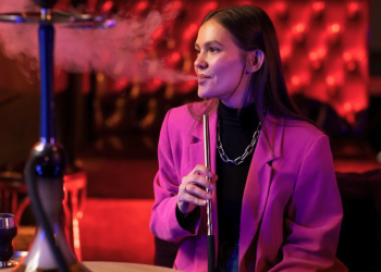 호빠킹과 함께하는 여성 전용 호빠 카라오케: 스트레스를 날리는 특별한 밤의 힐링 공간